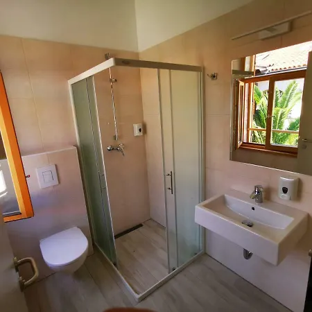 Stella Maris Pastoral Hotel *