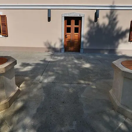 호텔 Stella Maris Pastoral 스트루냔