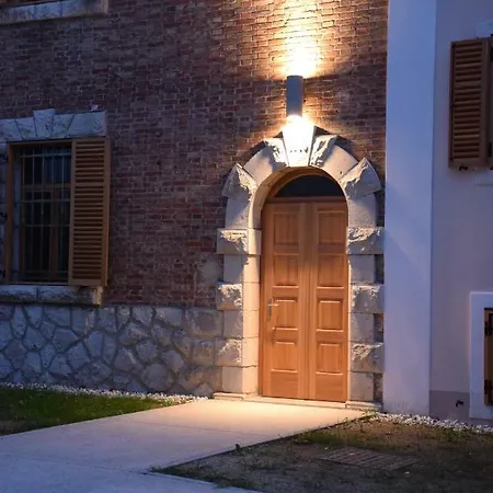 Stella Maris Pastoral Струньян